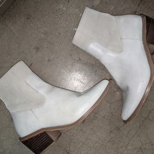 Dolce Vita boots